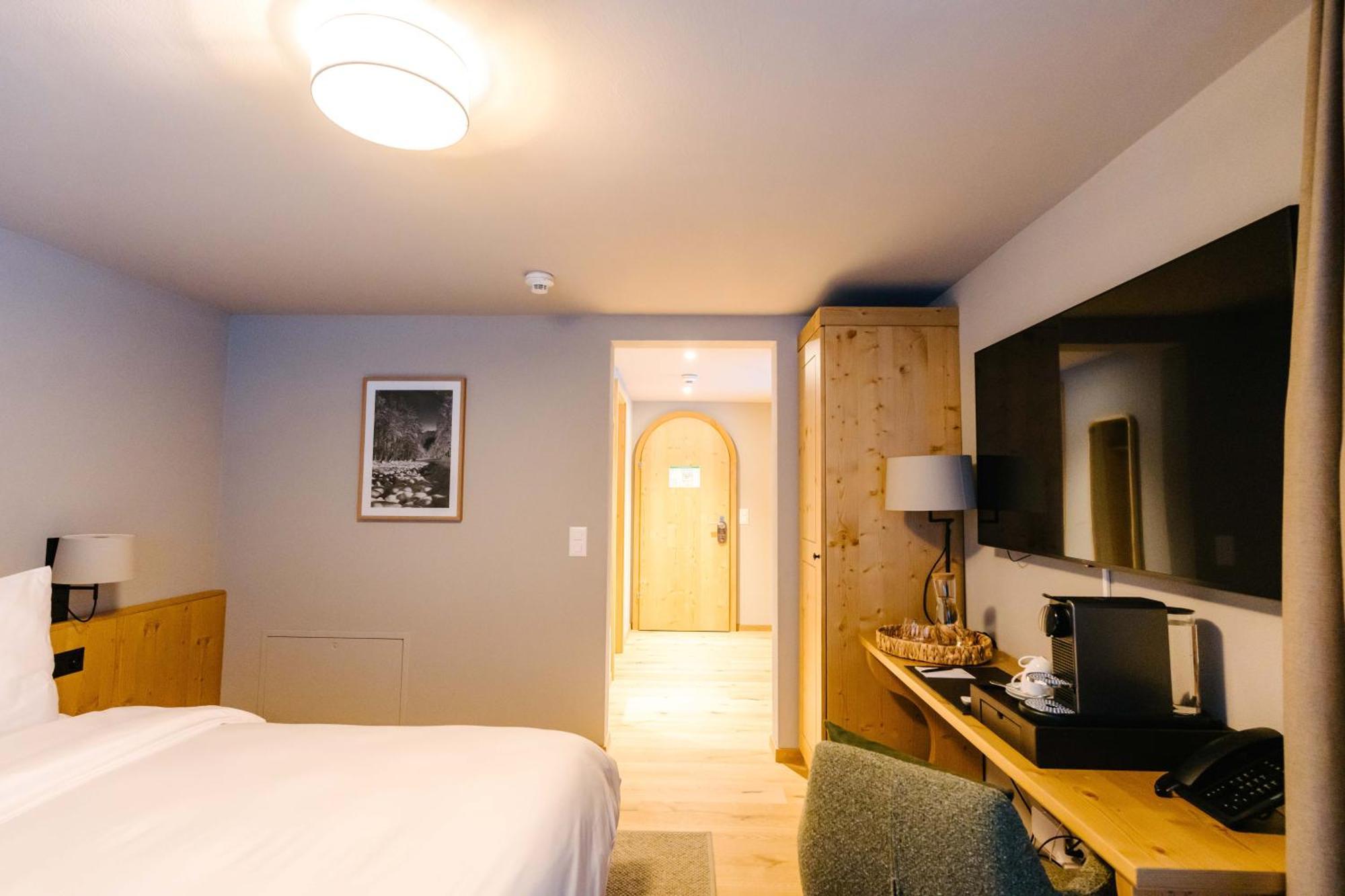 Seven Alpina Boutique Hotel 克洛斯特斯 外观 照片