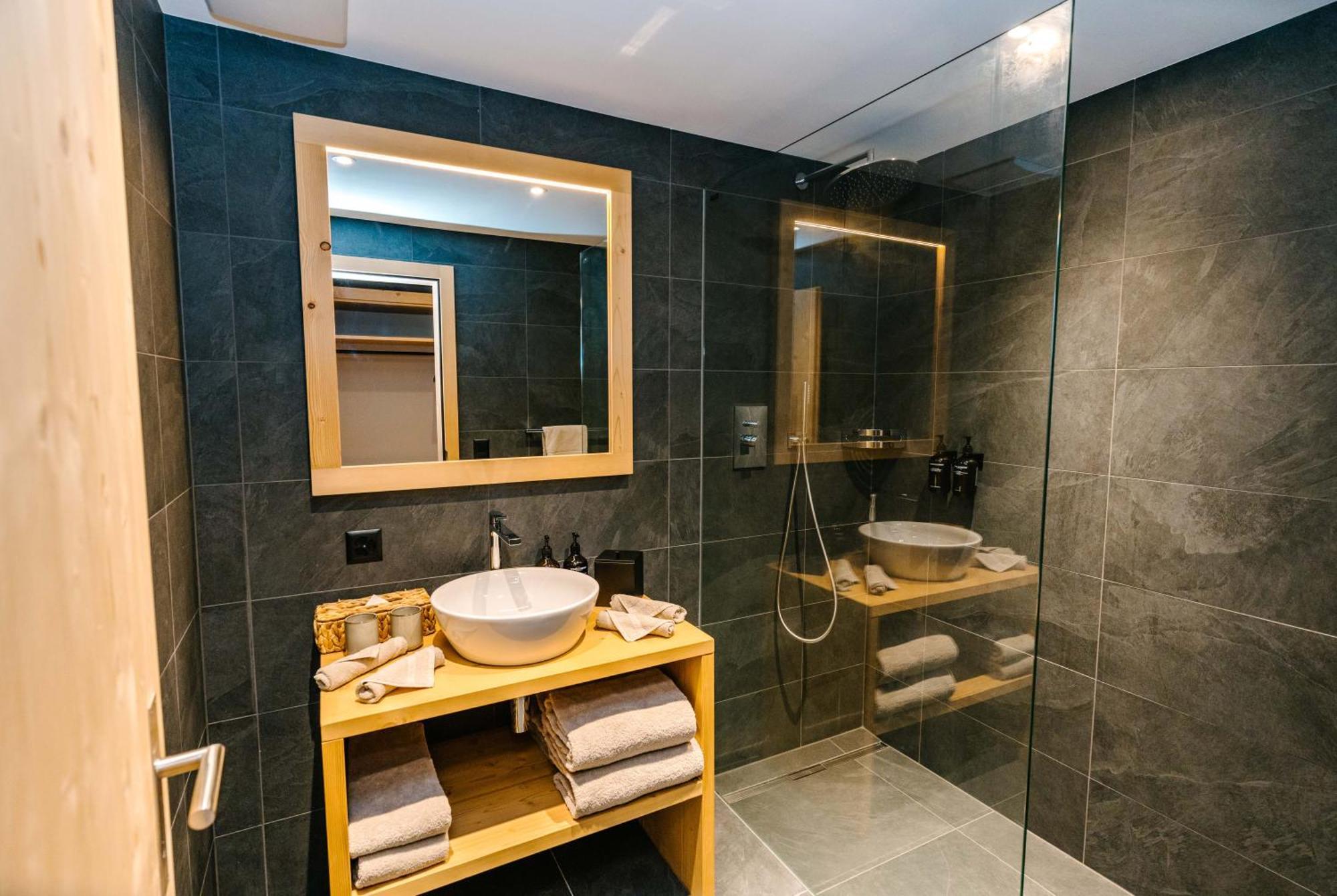 Seven Alpina Boutique Hotel 克洛斯特斯 外观 照片