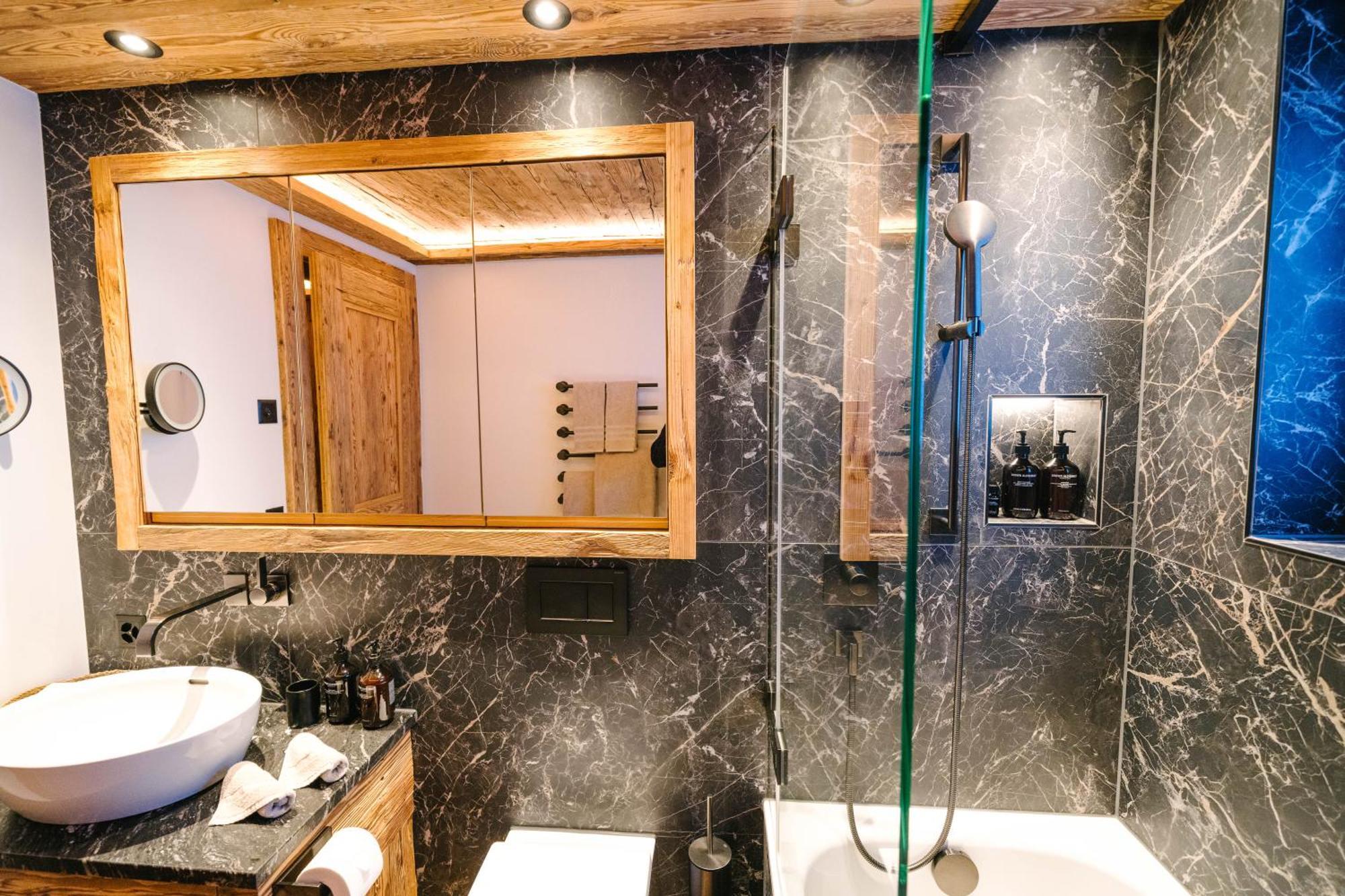 Seven Alpina Boutique Hotel 克洛斯特斯 客房 照片